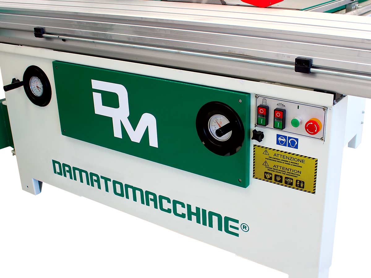 Squadratrice professionale modello TSI 3200 di Damatomacchine