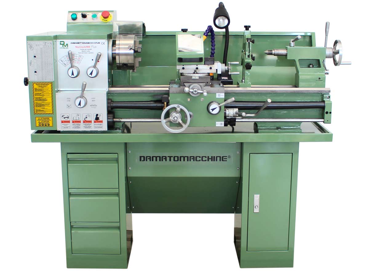 Metal Lathe with distance between centers of 800 mm, water cooling pump, max swing over bed 330 mm and single-phase motor 1500 W 