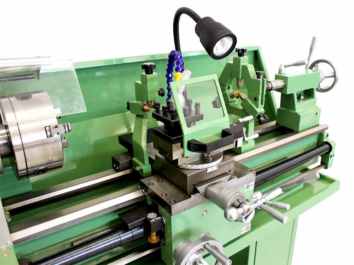 Metal Lathe with distance between centers of 800 mm, water cooling pump, max swing over bed 330 mm and single-phase motor 1500 W 